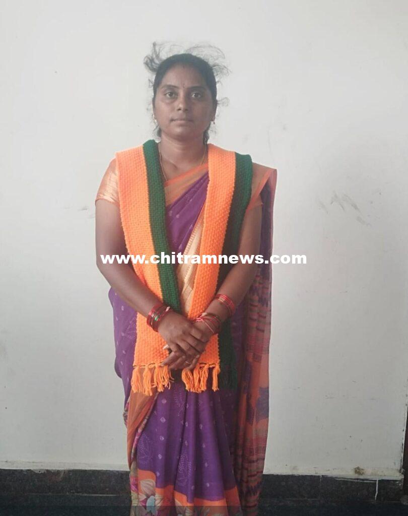తలమడుగు మండల బీజేపీ మహిళా మోర్చా అధ్యక్షురాలిగా శార్ద పావని స్వామి నియామకం
