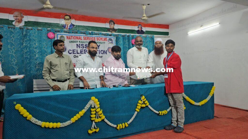 విద్యతో పాటు సేవాభావం అలవర్చుకోవాలి: సామాజిక కార్యకర్త మౌనిష్ రెడ్డి